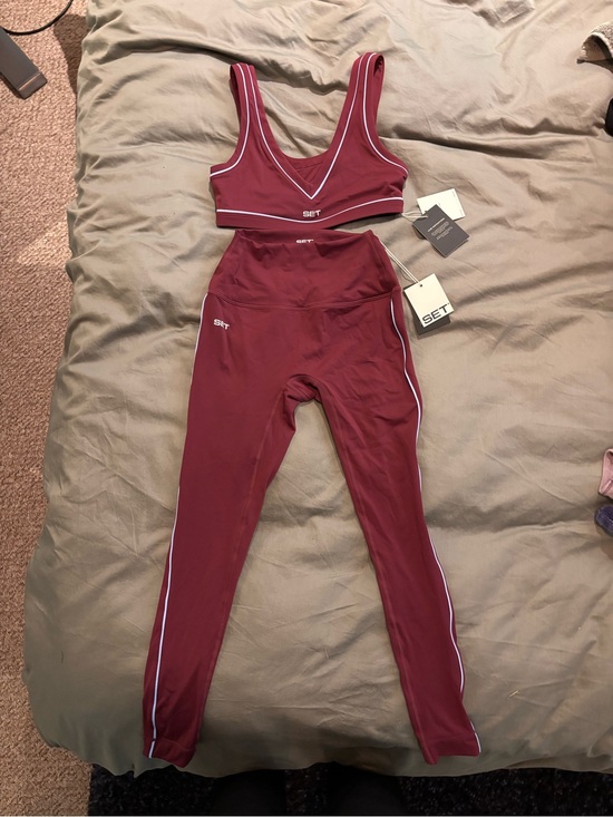SET Active Other - NEW (W/TAGS) SET ACTIVE-AERALINE BREATHE PIPE LEGGINGS & HAMPTONS BRA-COASTER